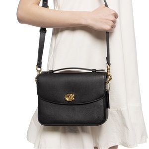 Coach Cassie (Like New)